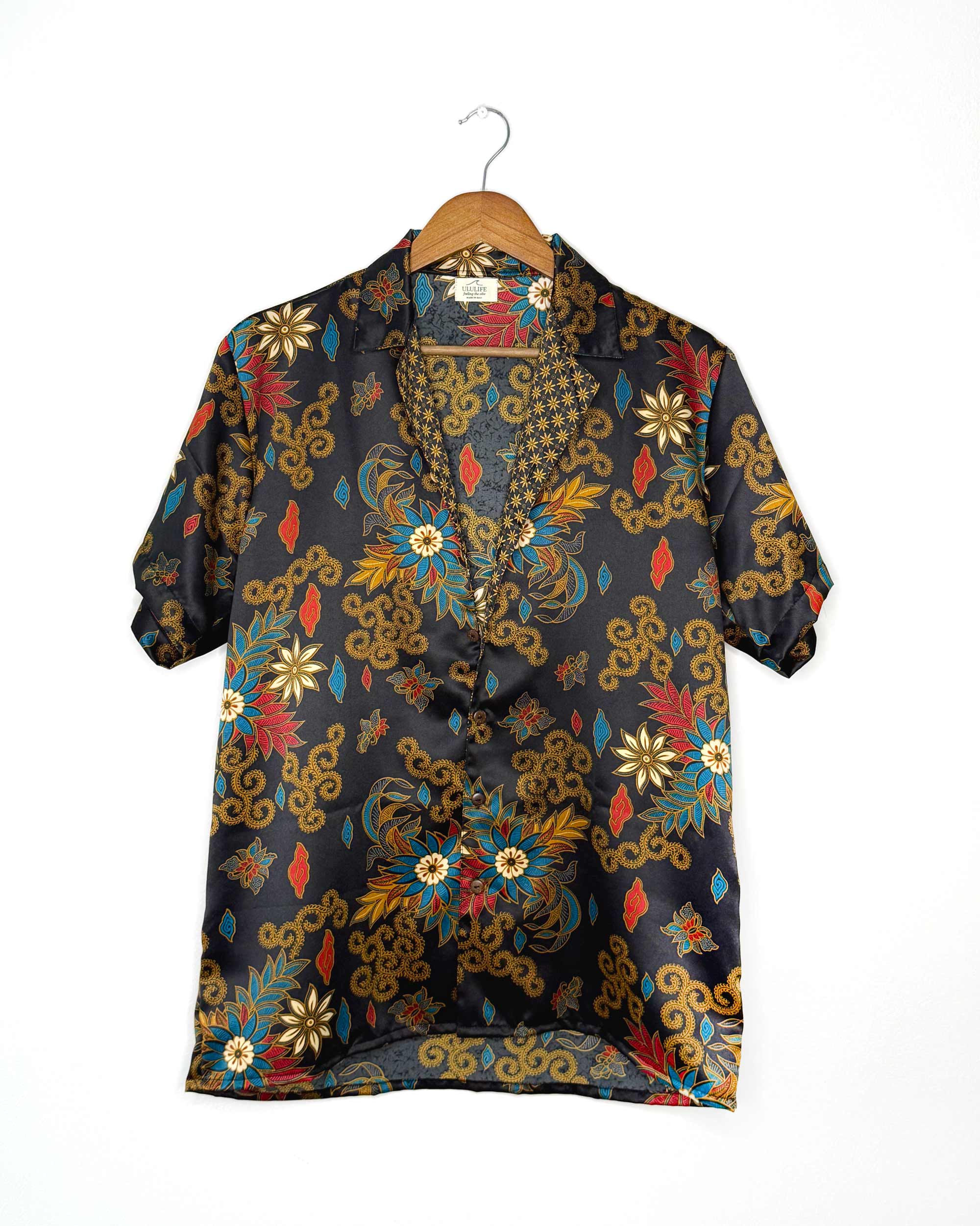 Batik Shirt Short Sleeve_Black Flower